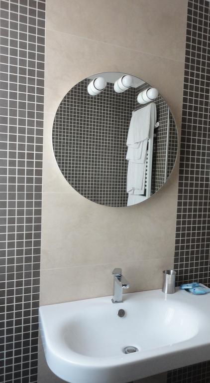 Cravero Rooms Caltignaga Pokoj fotografie