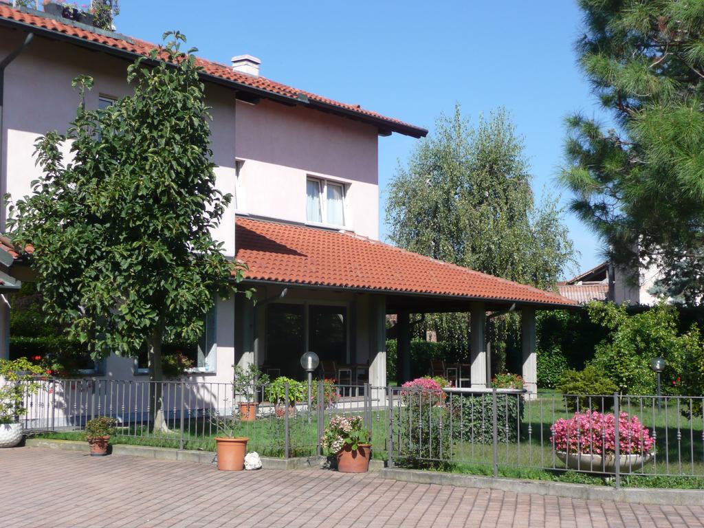 Cravero Rooms Caltignaga Exteriér fotografie